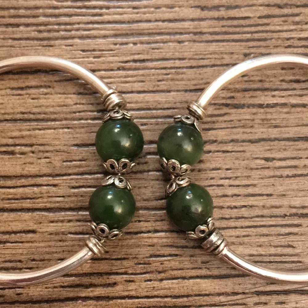 Vtg Sterling Circle Earrings Green Stone Beads